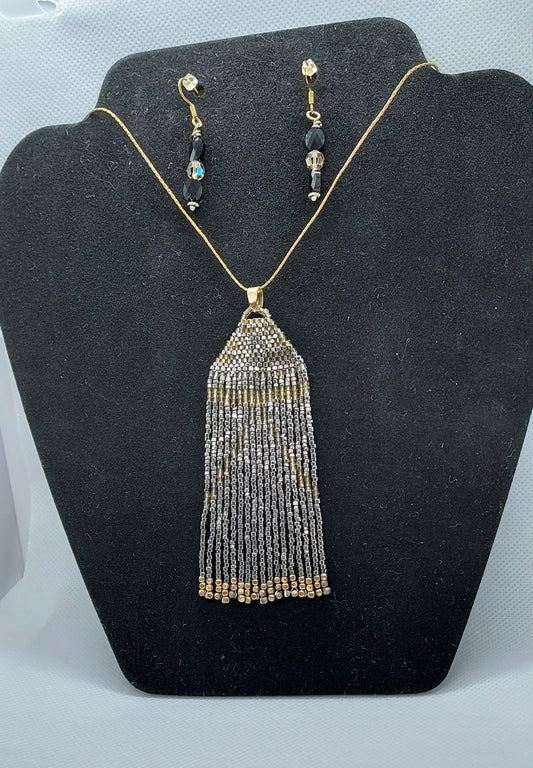Black and gold seed beads fringe-Necklace 2 piece set
